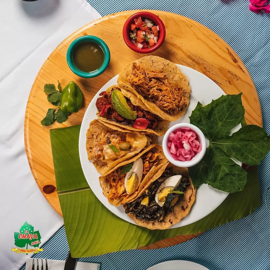 Tacos de Cochinita en el Restaurante La Chaya Maya Mérida Yucatán México