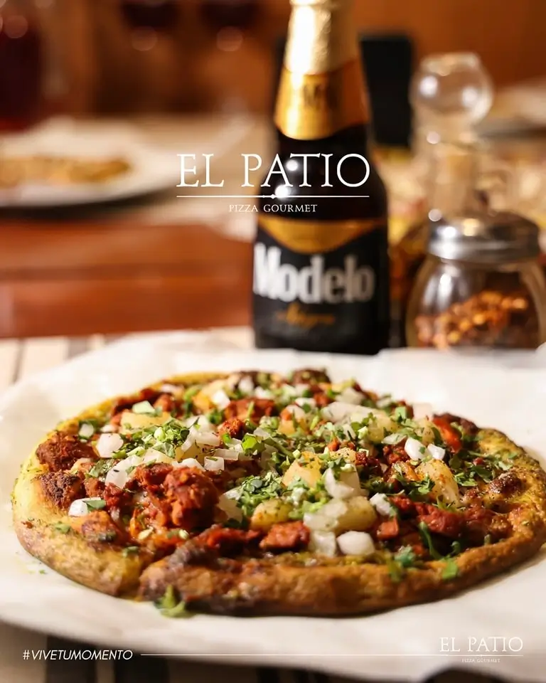pizza mexicana en el patio del 30 la guia rest