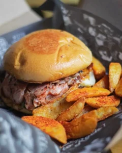hamburguesas con papas en la lola pizza - rest mx