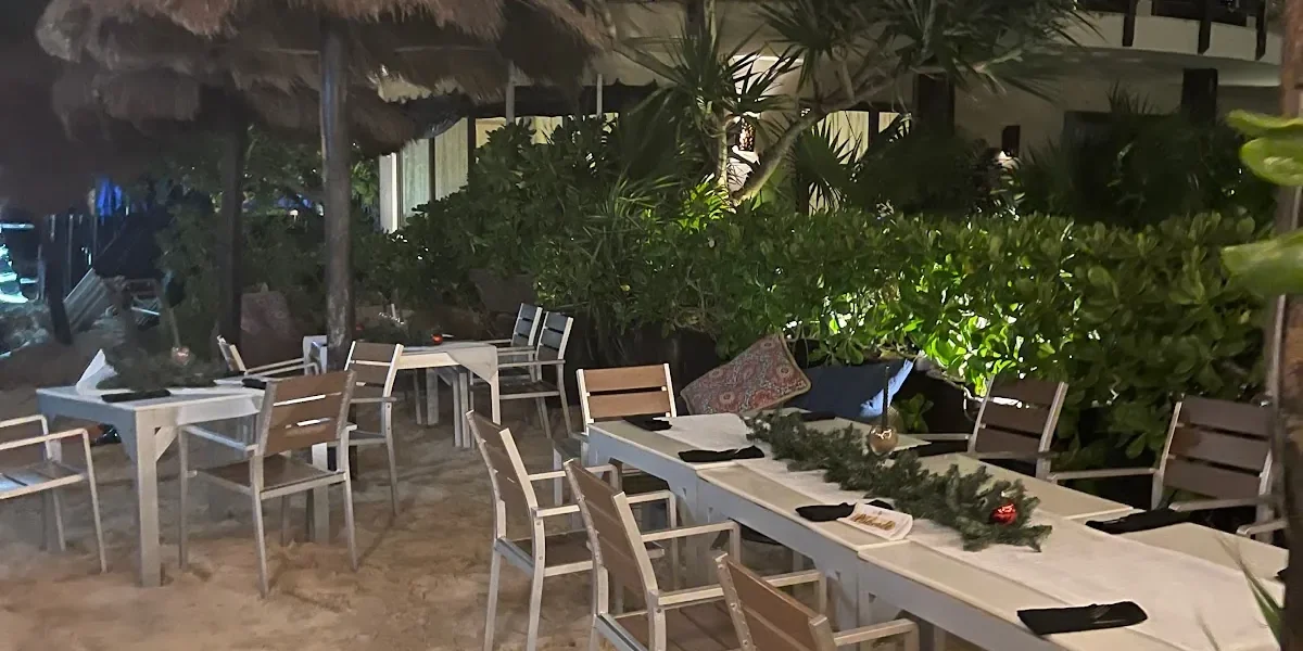 Así Restaurant & Beach Club