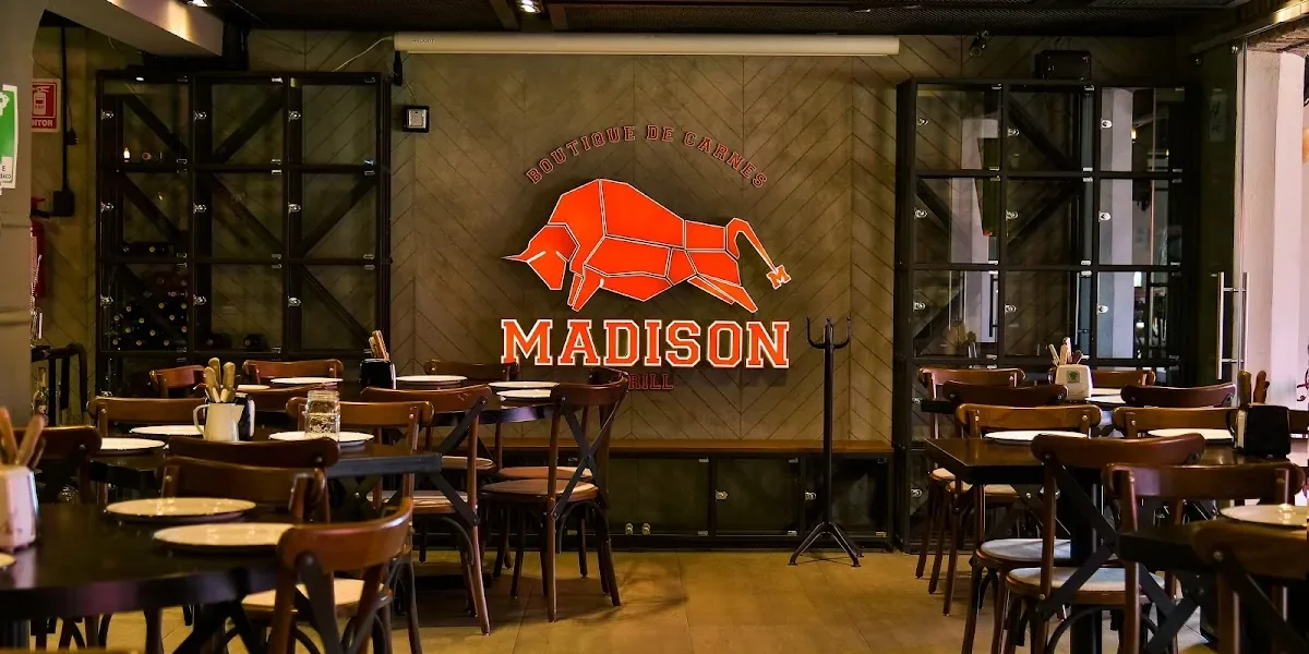 Madison Grill Poliforum