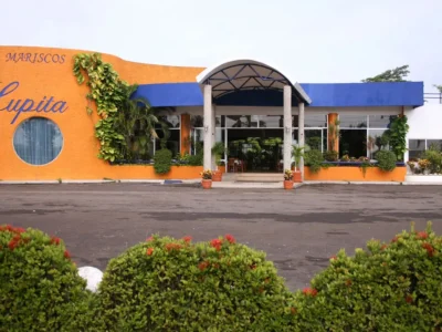 Mariscos La Lupita