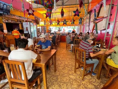 La Fonda de las Piñatas