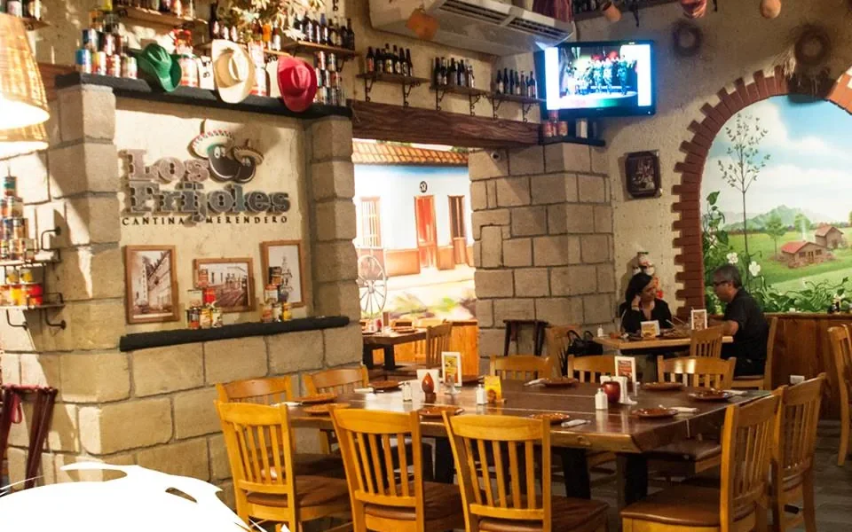 Los Frijoles Merendero y Cantina
