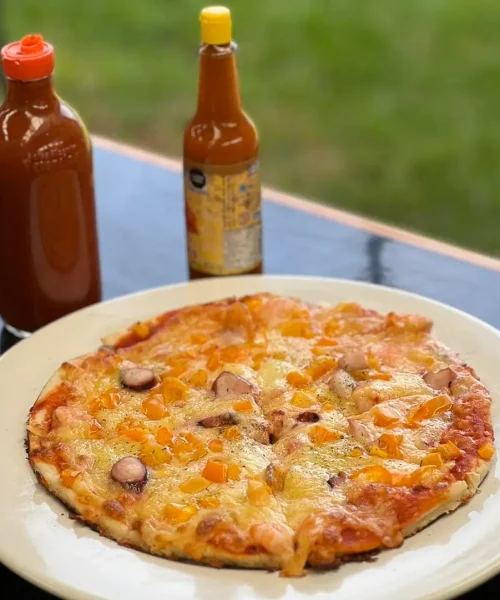 buffet de pizza con mariscos en puebla restaurante manaos