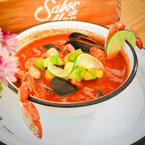 caldo de mariscos en tulum restaurante sabor de mar