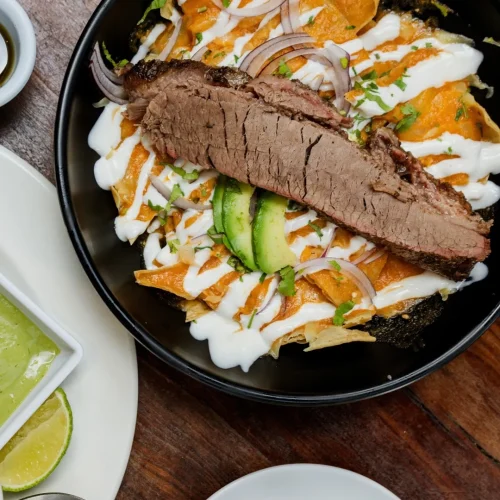 platillo de chilaquiles en pizca de sal