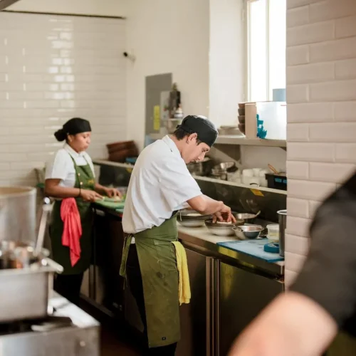 interior de la cocina del restaurante yerba santa mérida yucatán