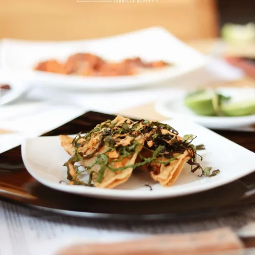 platillos del menú del buffet del barrio en cuernavaca