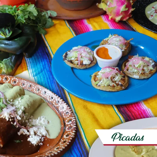 comida mexicana en el restaurante eden