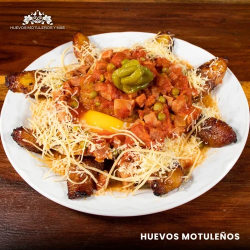 platillo típico de yucatán los huevos motuleños