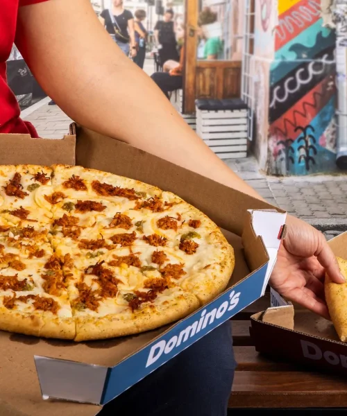 Comida a domicilio barata en dominos pizza