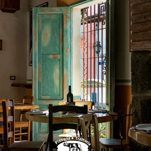 interior del restaurante italiano trattoria roma en coatepec