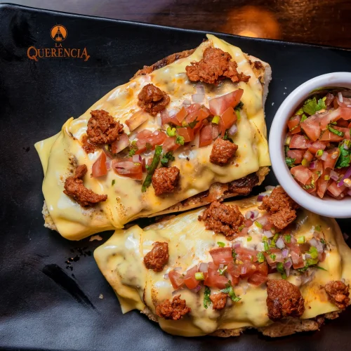 molletes tradicionales restaurante la querencia
