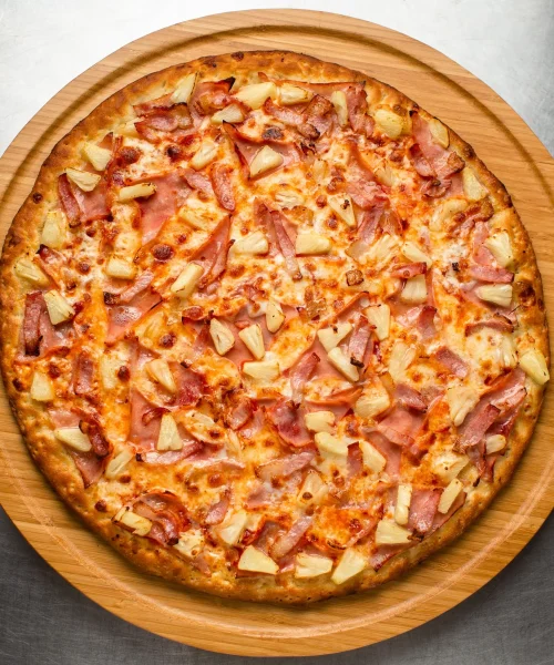 Pizza tradicional hawaiana en Playa del Carmen