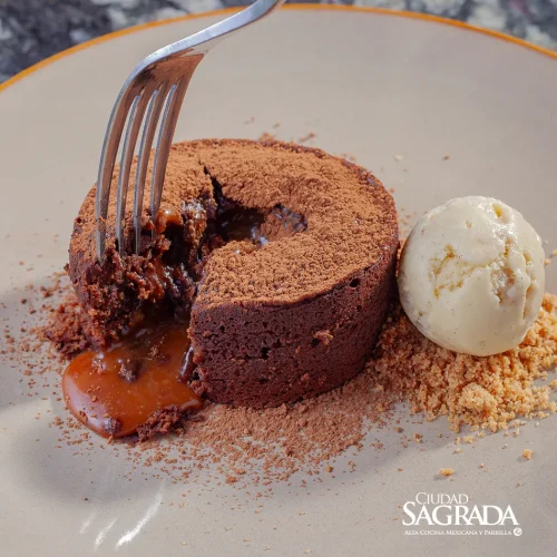 Postres deliciosos en el restaurante ciudad sagrada