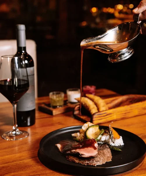 Platillos gourmet del restaurante bovinos steakhouse