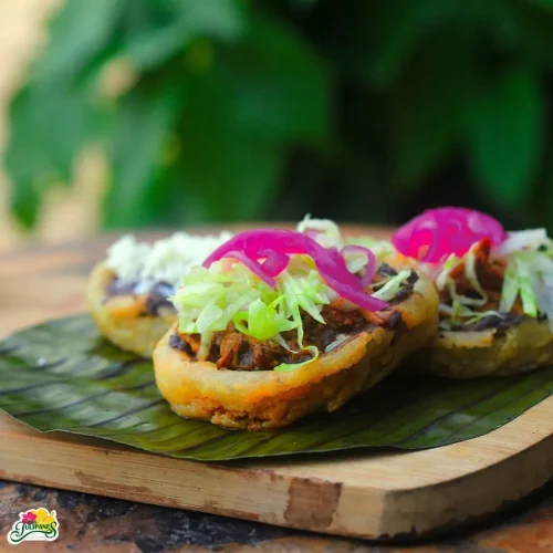 buffet de comida mexicana y tabasqueña