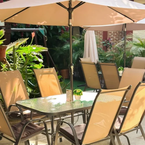 Terraza en el restaurante los quelites